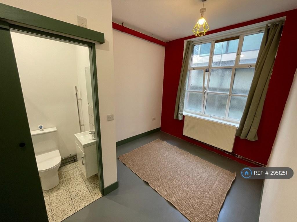 Enterprise House, London, E9 - View 5