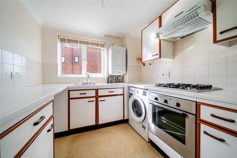 1 bedroom flat for sale, Oaklands Road, Bromley