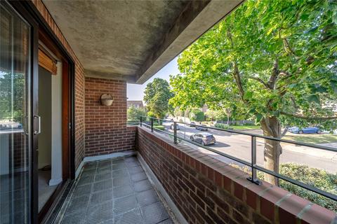 1 bedroom flat for sale, Oaklands Road, Bromley