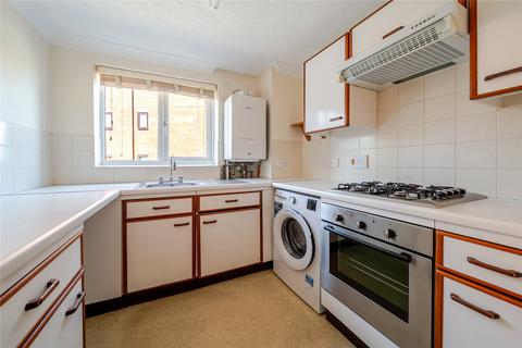 1 bedroom flat for sale, Oaklands Road, Bromley