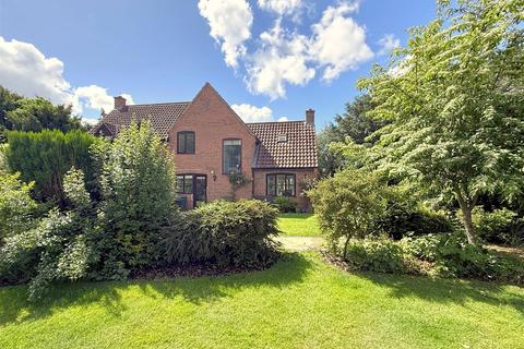 3 bedroom semi-detached house for sale, Rectory Court, Bottesford