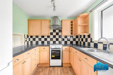 2 bedroom maisonette to rent, Old Farm Road, East Finchley, London, N2