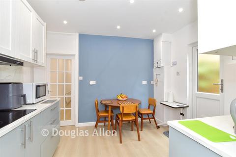 undefined, Chewton Road, London E17