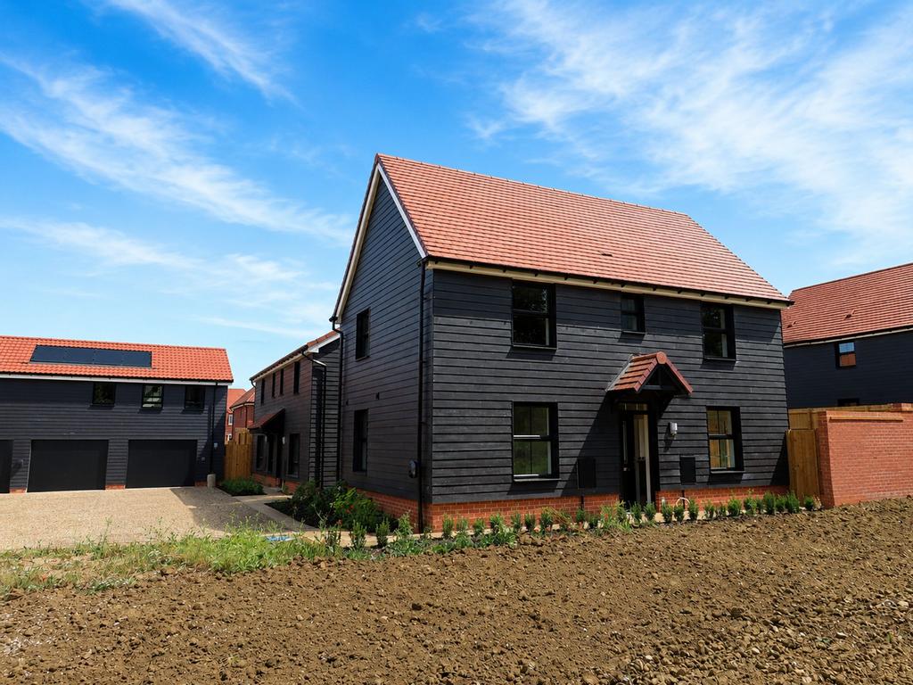 3 bedroom detached house to rent
