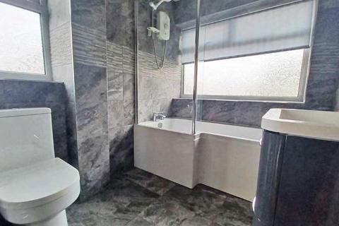 3 bedroom semi-detached house for sale, Debra Close, Great Sutton, ELLESMERE PORT
