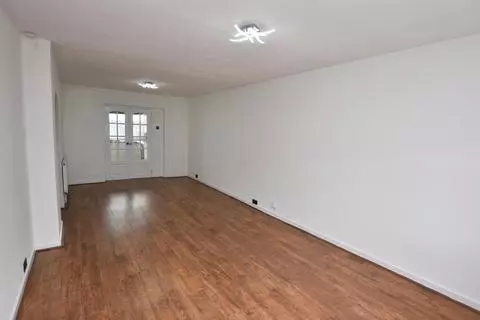 3 bedroom terraced house to rent - View 5