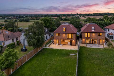5 bedroom detached house for sale, Ongar Road, Abridge, RM4