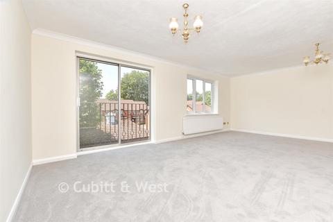 2 bedroom apartment for sale, Hyde House, Banstead SM7