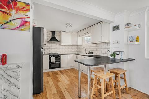 3 bedroom terraced house for sale, Portsmouth Road, Cobham, Surrey, KT11