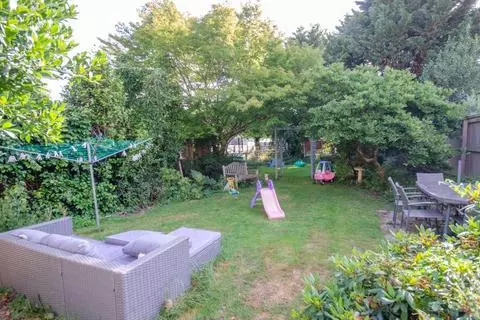 5 bedroom semi-detached house for sale - View 4