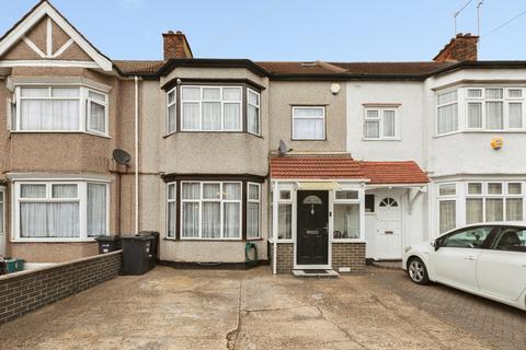 4 bedroom terraced house for sale, Icknield Drive, Ilford, IG2