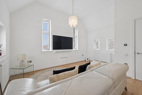 1 bedroom flat for sale, Pennington Gardens, Cheadle SK8