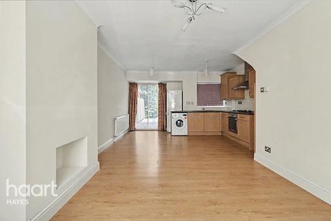 Lansbury Drive, Hayes