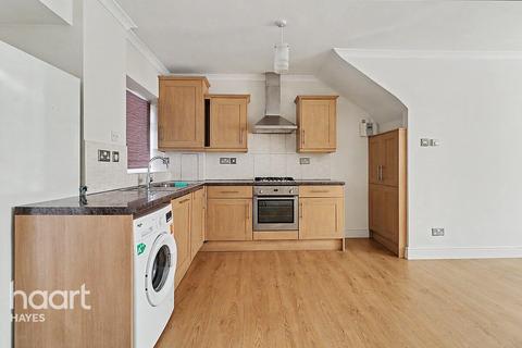 Lansbury Drive, Hayes