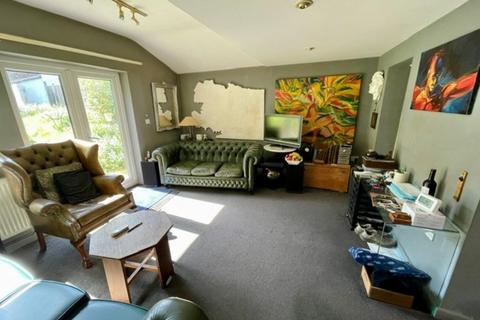2 bedroom semi-detached house for sale, 7 Stowmarket Road, Needham Market, Ipswich, Suffolk IP6 8DR