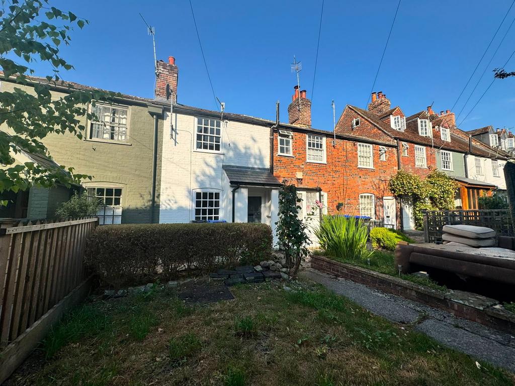 2 bedroom terraced house to rent