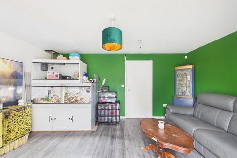 3 bedroom terraced house for sale, Ashorne Close, Coventry