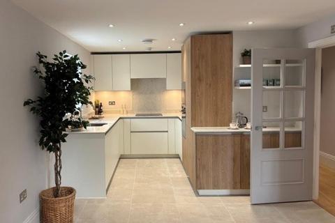 2 bedroom apartment for sale, Hermitage Place, Bath Road, Taplow, Maidenhead