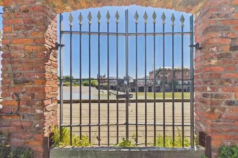 Studio for sale - View 2