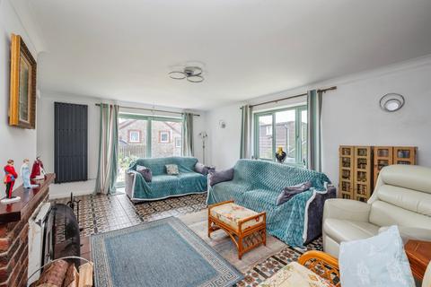 2 bedroom detached bungalow for sale, Keswick Road, Bacton, Norwich
