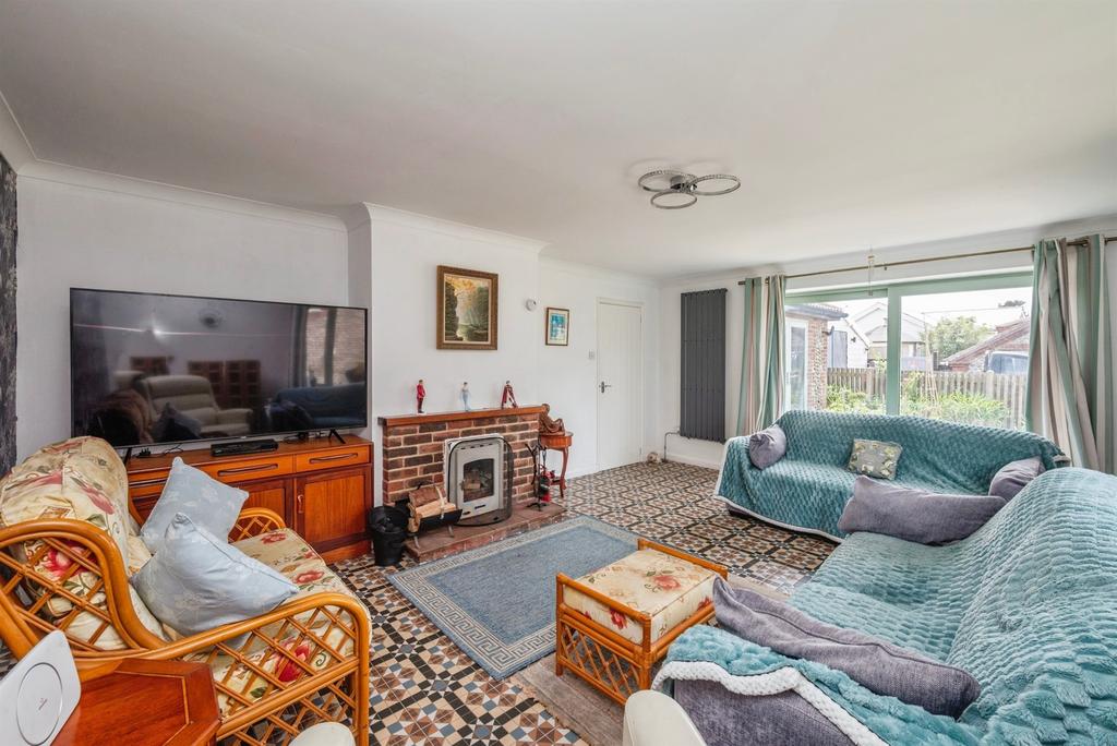 Living room, fireplace