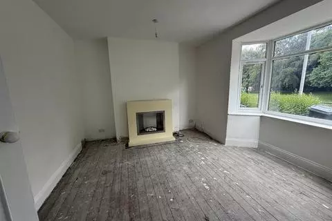 3 bedroom semi-detached house for sale - View 4