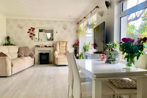2 bedroom detached bungalow for sale, York Road, Bexhill-on-Sea, TN40