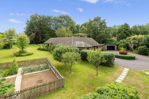 4 bedroom bungalow for sale, Sandhurst Lane, Bexhill-on-Sea, TN39