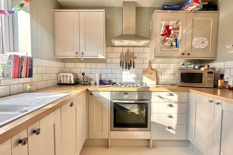 2 bedroom detached bungalow for sale, Glebe Close, Bexhill-on-Sea, TN39