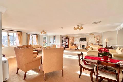 1 bedroom retirement property for sale, Cooden Drive, Bexhill-on-Sea, TN39