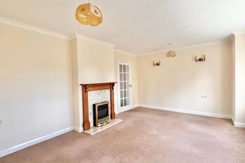 2 bedroom retirement property for sale, Rotherfield Avenue, Bexhill-on-Sea, TN40