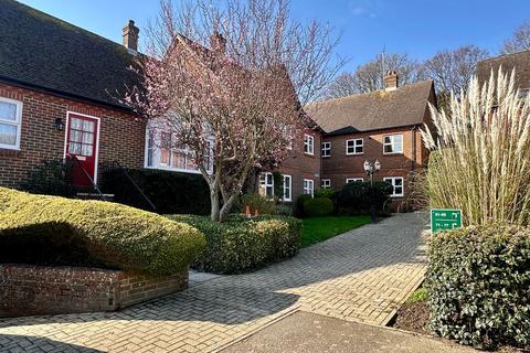 2 bedroom apartment for sale, Rotherfield Avenue, Bexhill-on-Sea, TN40