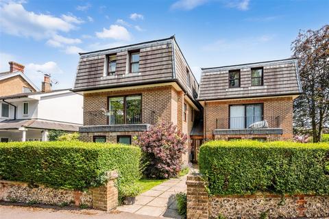 2 bedroom apartment for sale, Tower Road, Tadworth