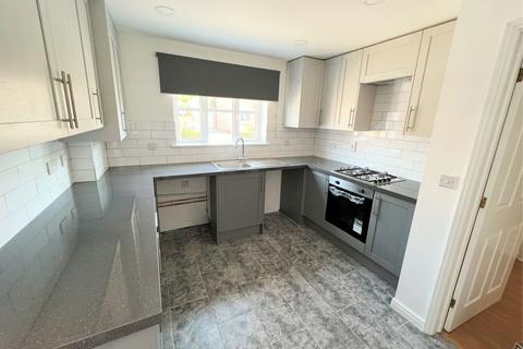 4 bedroom detached house for sale, Walkers Way, Wootton, Northampton, NN4