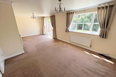 4 bedroom detached house for sale, Walkers Way, Wootton, Northampton, NN4
