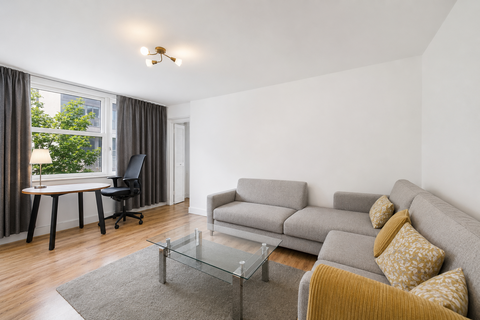 1 bedroom flat for sale, Kensington Church Street, W8