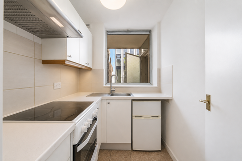 1 bedroom flat for sale, Kensington Church Street, W8