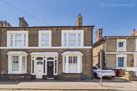 3 bedroom semi-detached house for sale, Station Road, Bedfordshire SG18