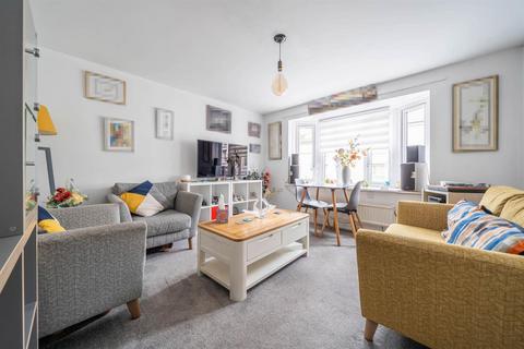 2 bedroom retirement property for sale, Old Street, Ludlow