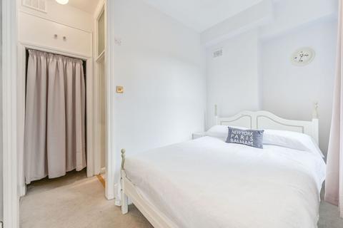 1 bedroom flat to rent, Chestnut Grove, Balham, London, SW12