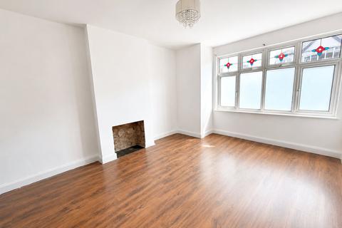 4 bedroom end of terrace house for sale, Shell Road, London, SE13