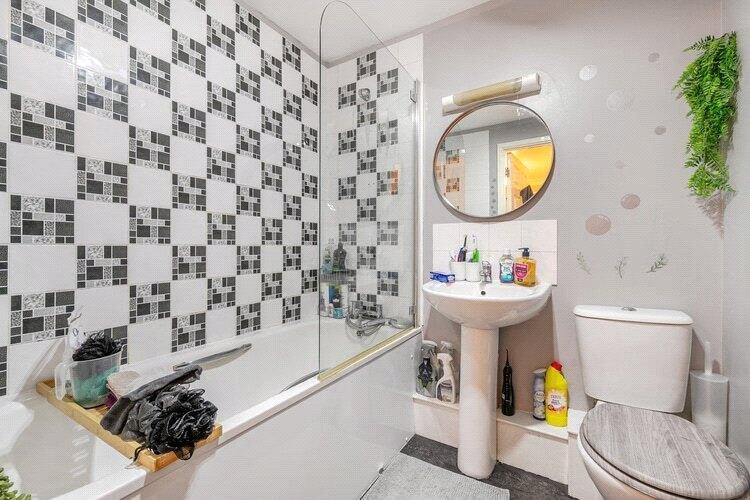 Apartment in Reading, Reading West - More