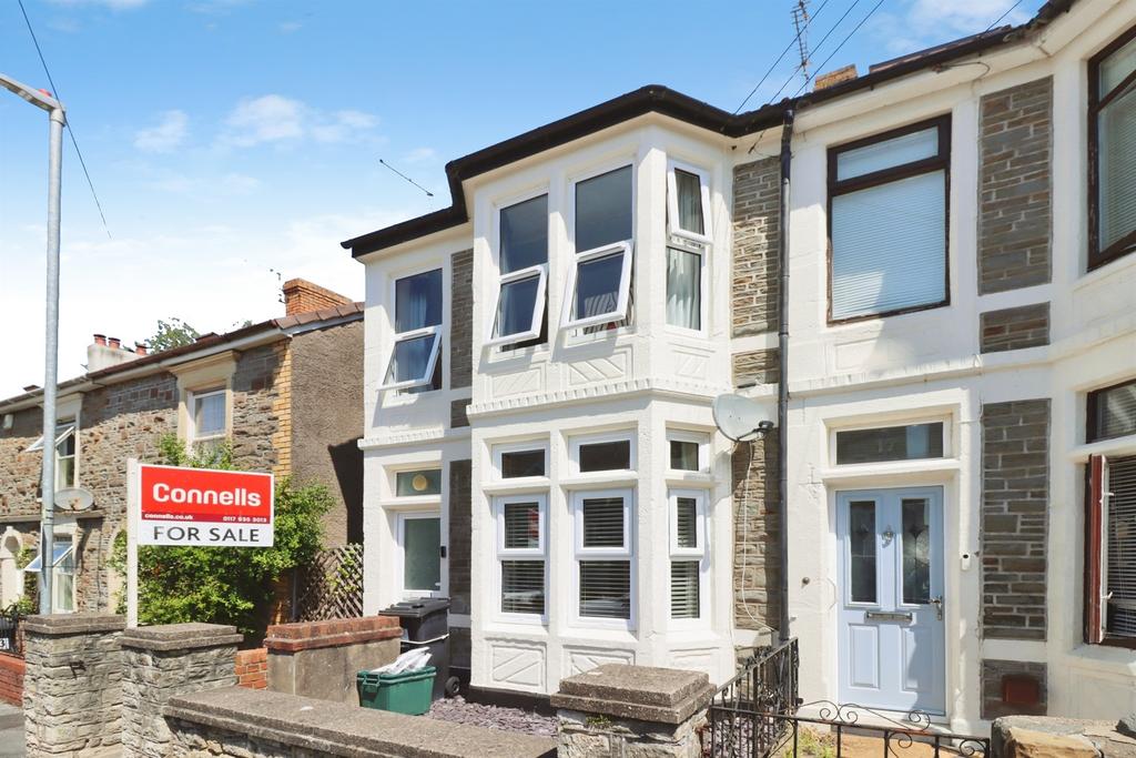 1 bedroom ground floor flat for sale