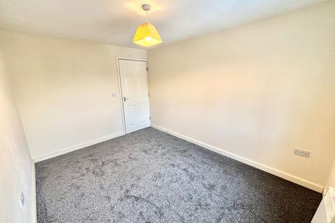 2 bedroom apartment to rent, Queen Mary Rise, Sheffield, S2