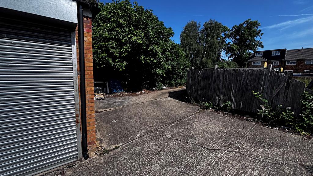 Garage Compound at Reddington Drive, Berkshire, SL3 7QT - More
