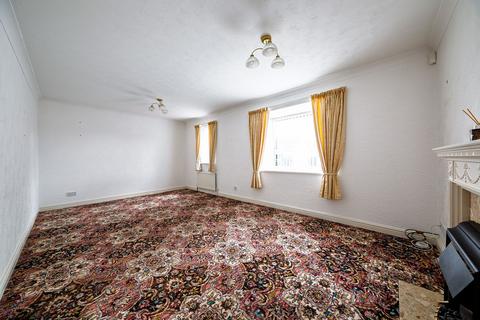 2 bedroom detached bungalow for sale, Meadway Drive, Forest Hall, NE12