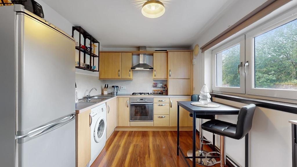 Apartment in Glasgow, Fountainwell, Sighthill - View 3