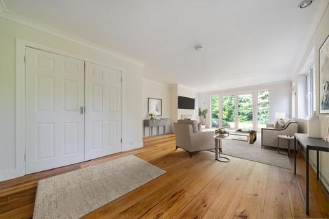 5 bedroom detached house for sale, Islet Road, Maidenhead, Berkshire SL6