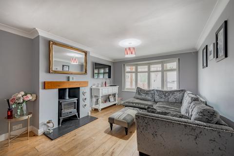 3 bedroom semi-detached house for sale, Roffeys Close, Copthorne, Crawley