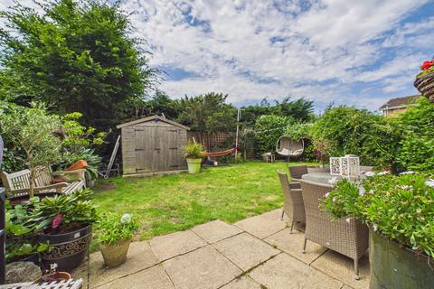 4 bedroom detached house for sale, Main Road, Naphill, High Wycombe, Buckinghamshire,